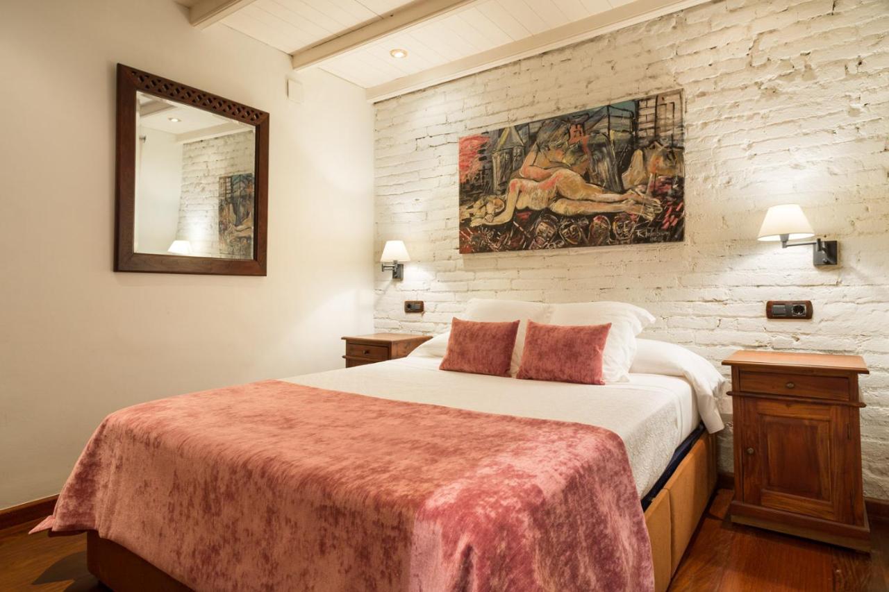 Stay U-Nique Apartments Urquinaona Barcelona Eksteriør billede