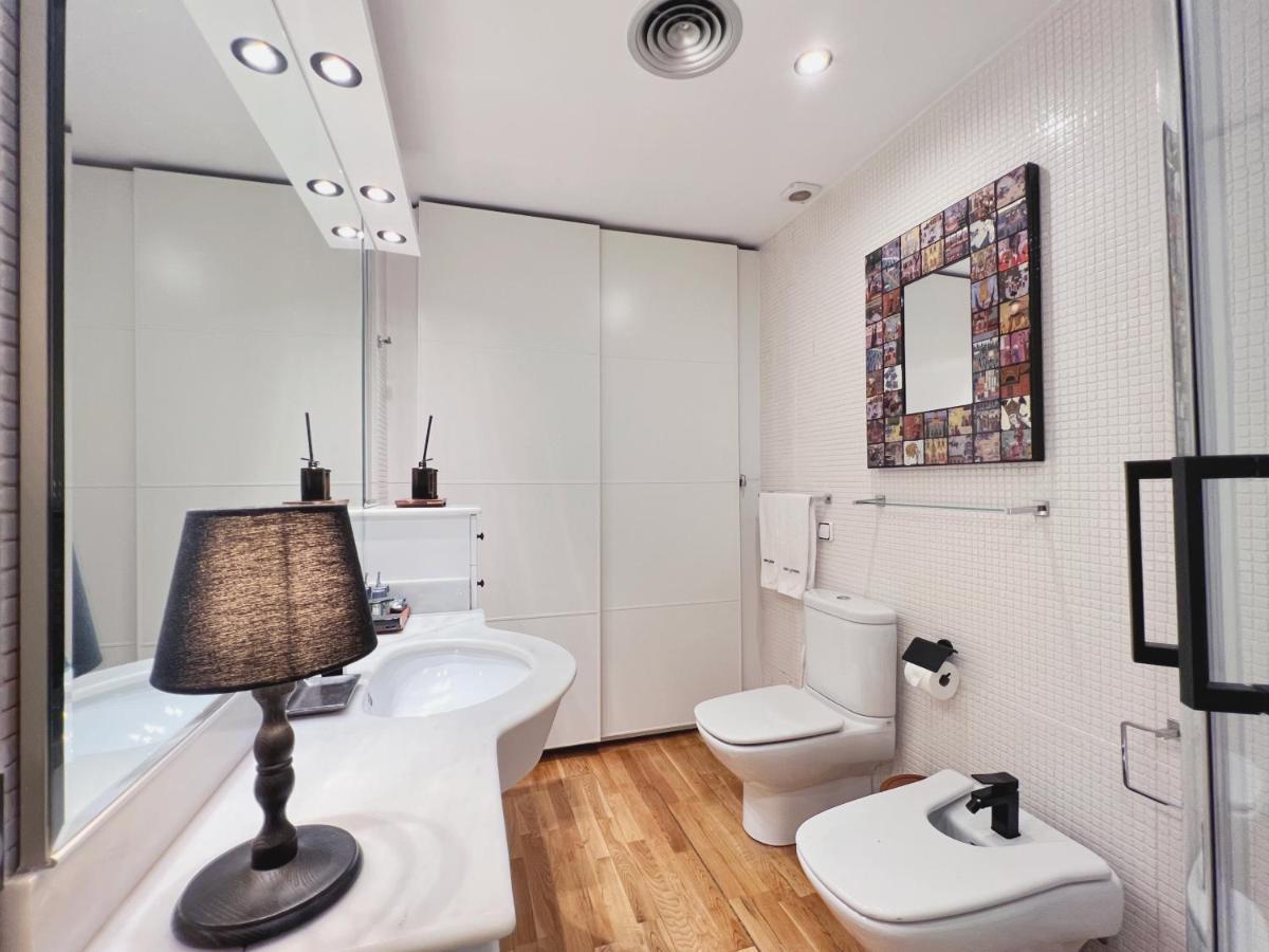 Stay U-Nique Apartments Urquinaona Barcelona Eksteriør billede