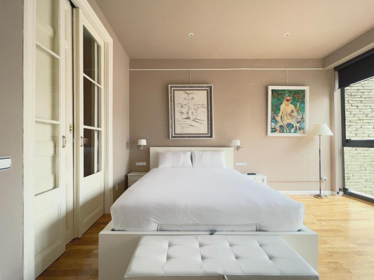 Stay U-Nique Apartments Urquinaona Barcelona Eksteriør billede